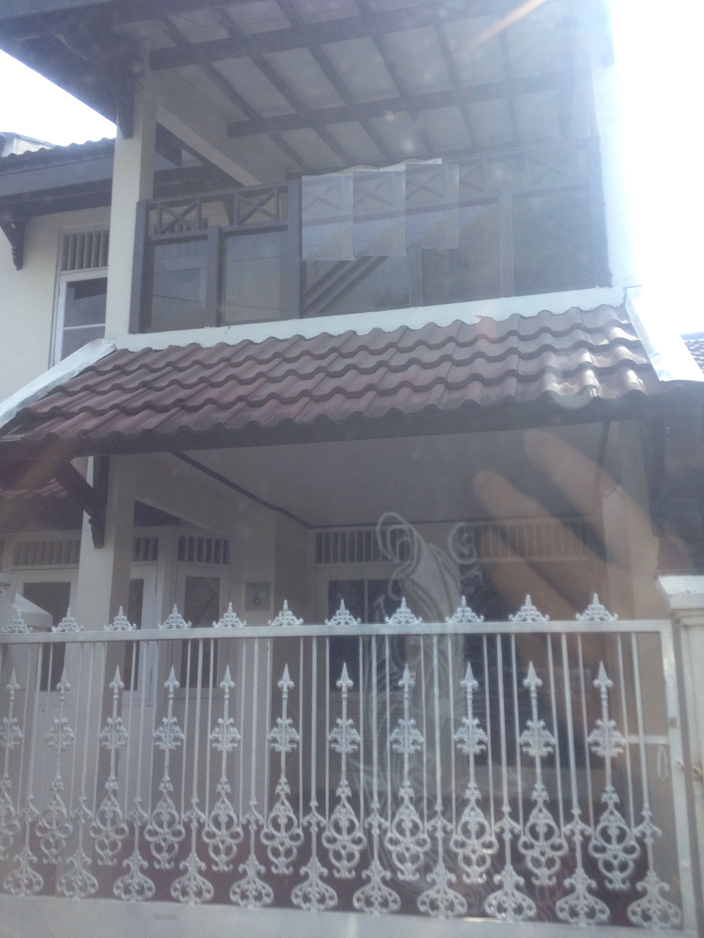 RUMAH STANDAR ASRI DI BINTARO JAYA  