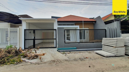 Rumah 2 lantai di Jl Ngagel Jaya Tengah, Surabaya