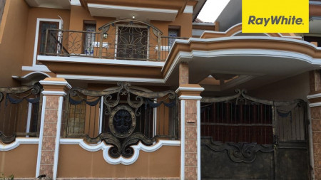 Rumah di Pantai Mentari Pacific Regency, Surabaya Utara