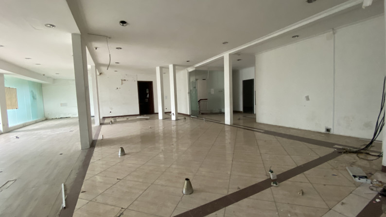 DIJUAL Gedung Kantor Harga Dibawah Pasaran Di TB Simatupang, Jakarta Selatan