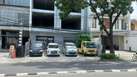 Ruko Gandeng Strategis Pinggir Jalan Utama di Bintaro Jaya 3