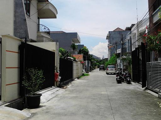 Turun harga, rumah sudah renovasi di Green Ville, Jakarta Barat