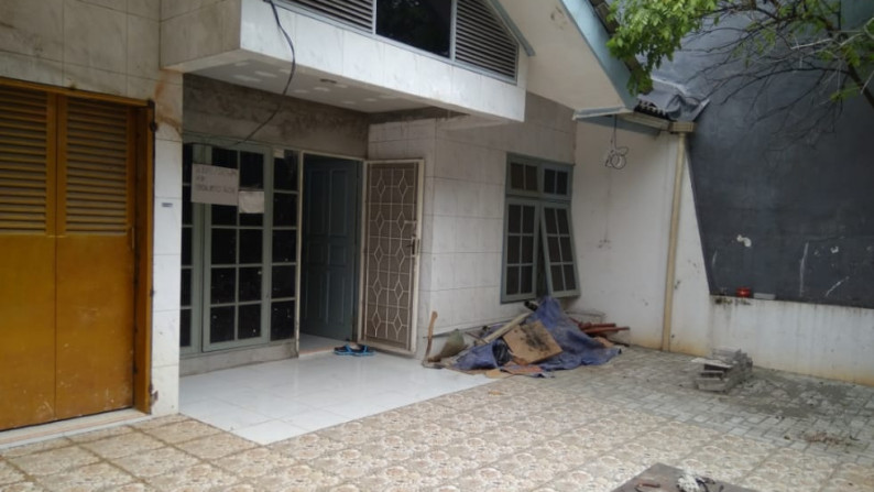 Rumah sudah renov di Perumahan Taman Duta Mas, Angke