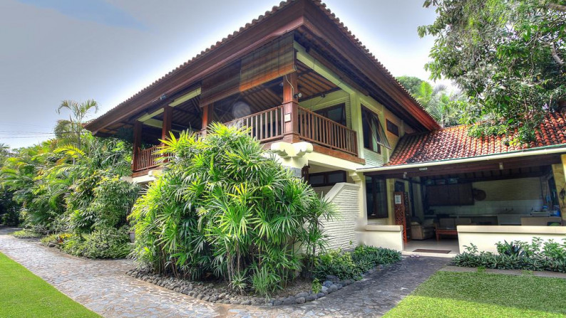 RARE OPPORTUNITY - FREEHOLD 3000 Sqm Hotel in The Heart of Seminyak