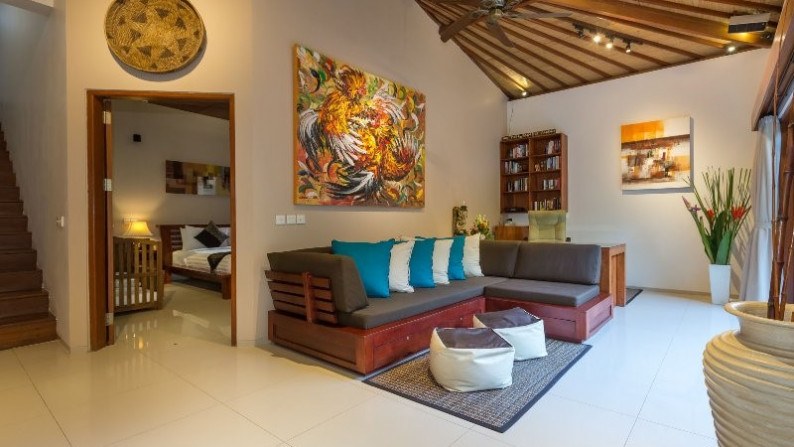 High Income Luxury Tropical Villa In Beach Side Seminyak For Lease