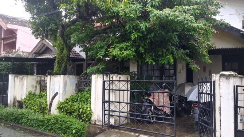 Rumah siap huni di Bintaro Jaya 5