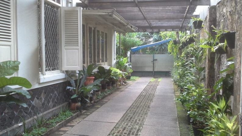 Dijual Rumah di Menteng - Jakarta Pusat