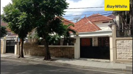 Rumah di Jl Jaksa Agung Suprapto, Surabaya Pusat