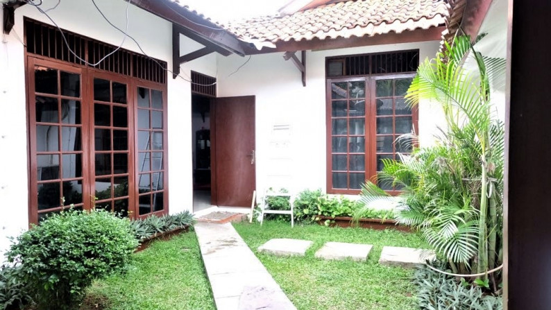 Dijual Rumah lingkungan Asri di Ragunan, Pasar Minggu