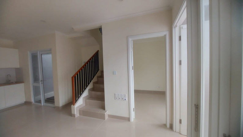 Dijual Rumah Bagus Di Cluster Agnesi Type Luxury, Gading Serpong Tangerang