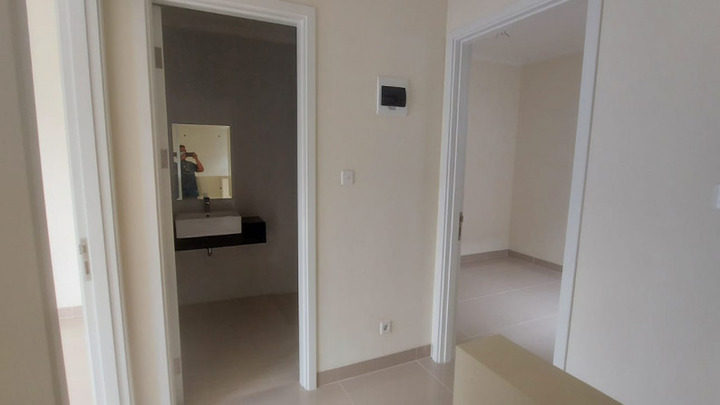 Dijual Rumah Bagus Di Cluster Agnesi Type Luxury, Gading Serpong Tangerang