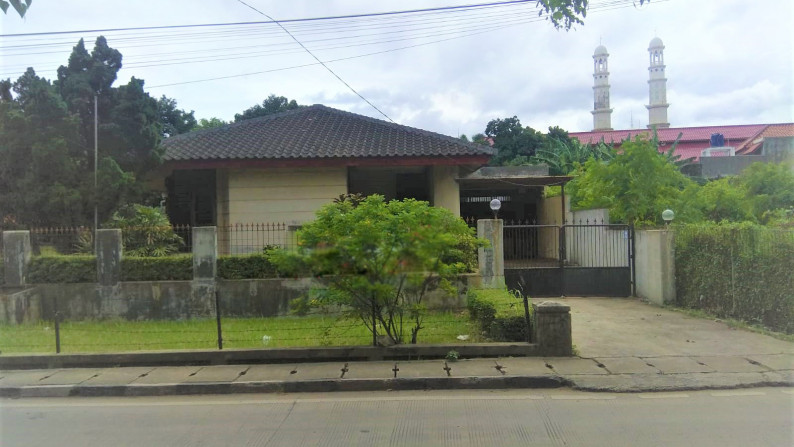 Rumah Hitung Tanah dan Jual Harga NJOP @Jl M Saidi, Petukangan Selatan