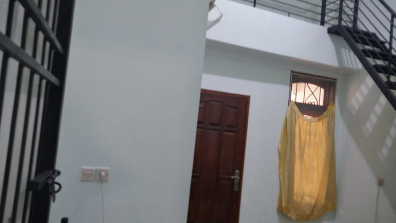 Dijual Rumah Di Jelambar Jaya III, Jakarta Barat