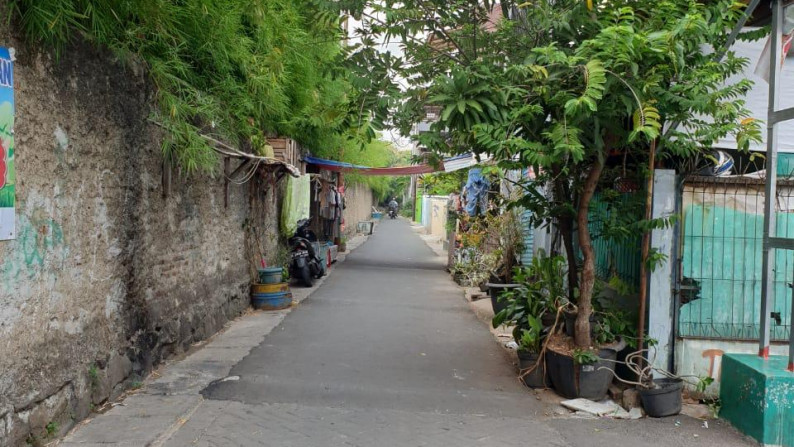 Kavling di Pesanggrahan. Jakarta Selatan.