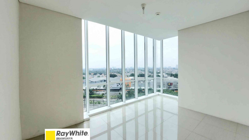 DIJUAL APARTEMEN DI  WOODLAND PARK RESIDENCE, KALIBATA, JAKARTA SELATAN, UNIT POJOKAN, 2+1 BR