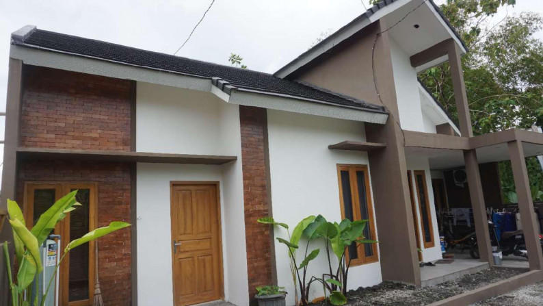 Rumah Mezzanine Di Dalam Cluster Dekat SMPN 1 Bangunharjo Sewon