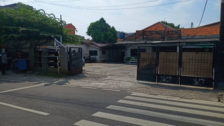 Rumah kost , Caffe dan Toko Di Jakarta Barat