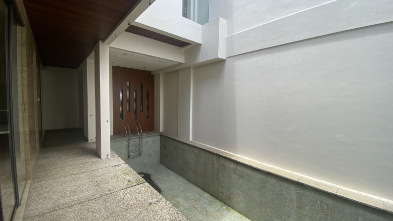 FOR SALE MINIMALIS MODERN HOUSE AT AMPERA