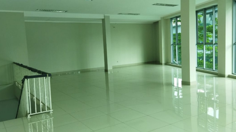 Ruko Mewah dilokasi CBD Bintaro Row Jalan 42m