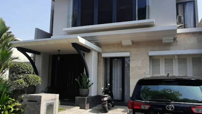 Dijual Rumah Prambanan Residence SEMI Furnished Surabaya Carport 2 Mobil