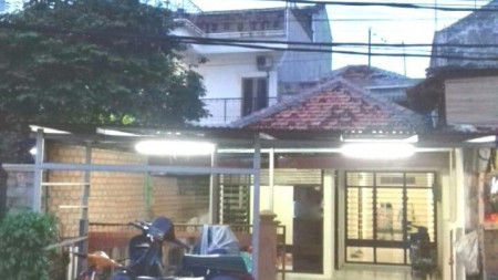 Rumah siap huni di Jakarta Timur