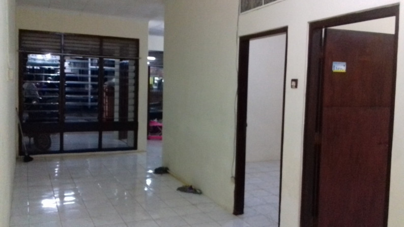 Rumah siap huni di Jakarta Timur