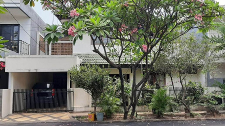 RUMAH ASRI NYAMAN JALAN LEBAR DI BINTARO JAYA SEKTOR 9