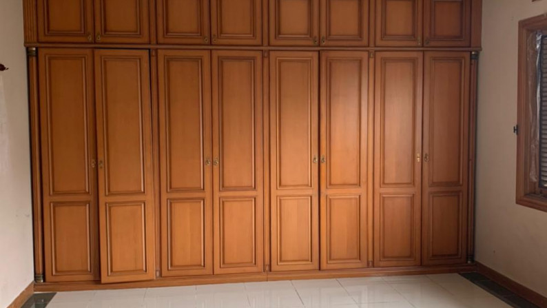 Rumah Bagus Harga Cantiikk di Bintaro Jaya 4