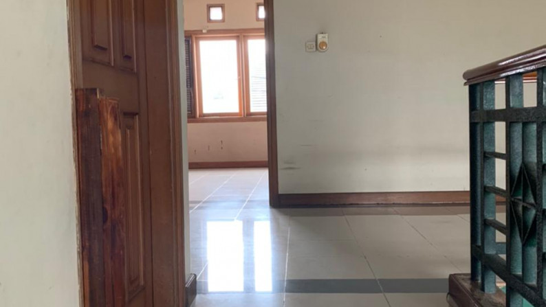 Rumah Bagus Harga Cantiikk di Bintaro Jaya 4