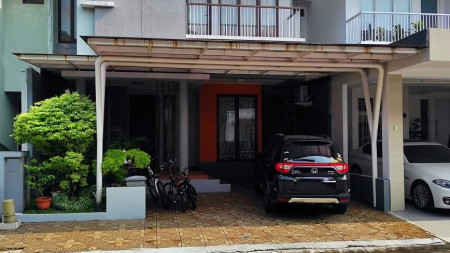 Rumah bagus, rapih dan nyaman Siap huni di Discovery