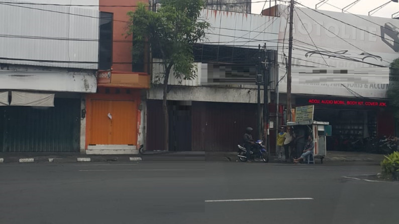 Ruko Strategis Komersial Area di Jl Kedungdoro, Surabaya