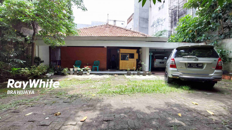 DIJUAL RUMAH DI HARGA NJOP DI FATMAWATI, CILANDAK, HITUNG TANAH SAJA, DEKAT MRT CIPETE, SHM