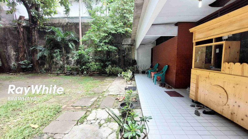 DIJUAL RUMAH DI HARGA NJOP DI FATMAWATI, CILANDAK, HITUNG TANAH SAJA, DEKAT MRT CIPETE, SHM