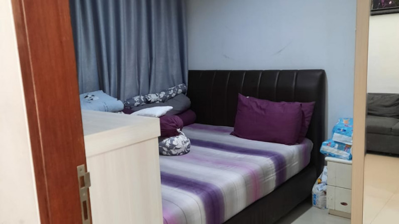 Dijual Rumah di Taman Paraahyangan 7 - Lippo Karawaci Tangerang