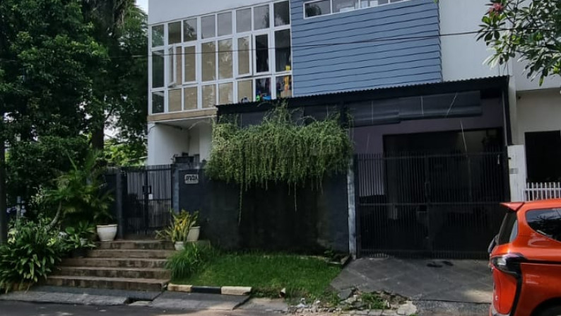 Rumah Bagus Di Maleo Bintaro Jaya Sektor 9