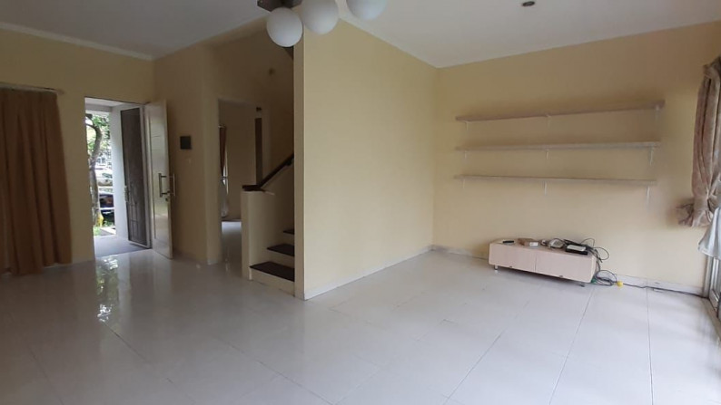 Rumah Bagus Di Cluster Emerald View Bintaro Jaya Sektor 9