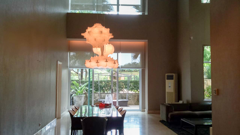 Dijual Town House Pakubuwono Residence - Jakarta Selatan