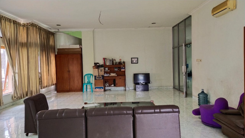 DIJUAL Rumah di Komplek Taman Harapan Indah (THI) - Jakarta Barat