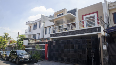 Dijual Rumah di Jl. Gudang Peluru - Tebet - Jakarta Selatan