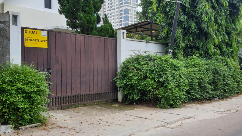 Dijual Rumah di Jalan Kumala -  Permata Hijau - Jakarta Selatan