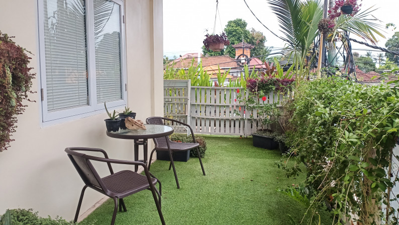 Commercial Property Shop + Apartment For Sale in Seminyak With Very Motivated Seller!!!!