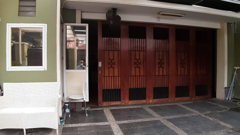 Rumah MEWAH Siap Huni dan Hunian Nyaman @Jl MPR, Cilandak