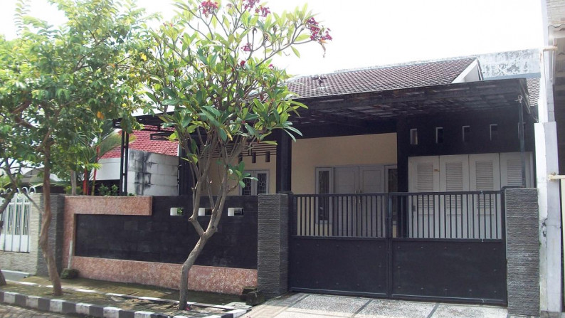 Rumah di Gayungsari Barat, Minimalis, Full Furnished, Siap Huni