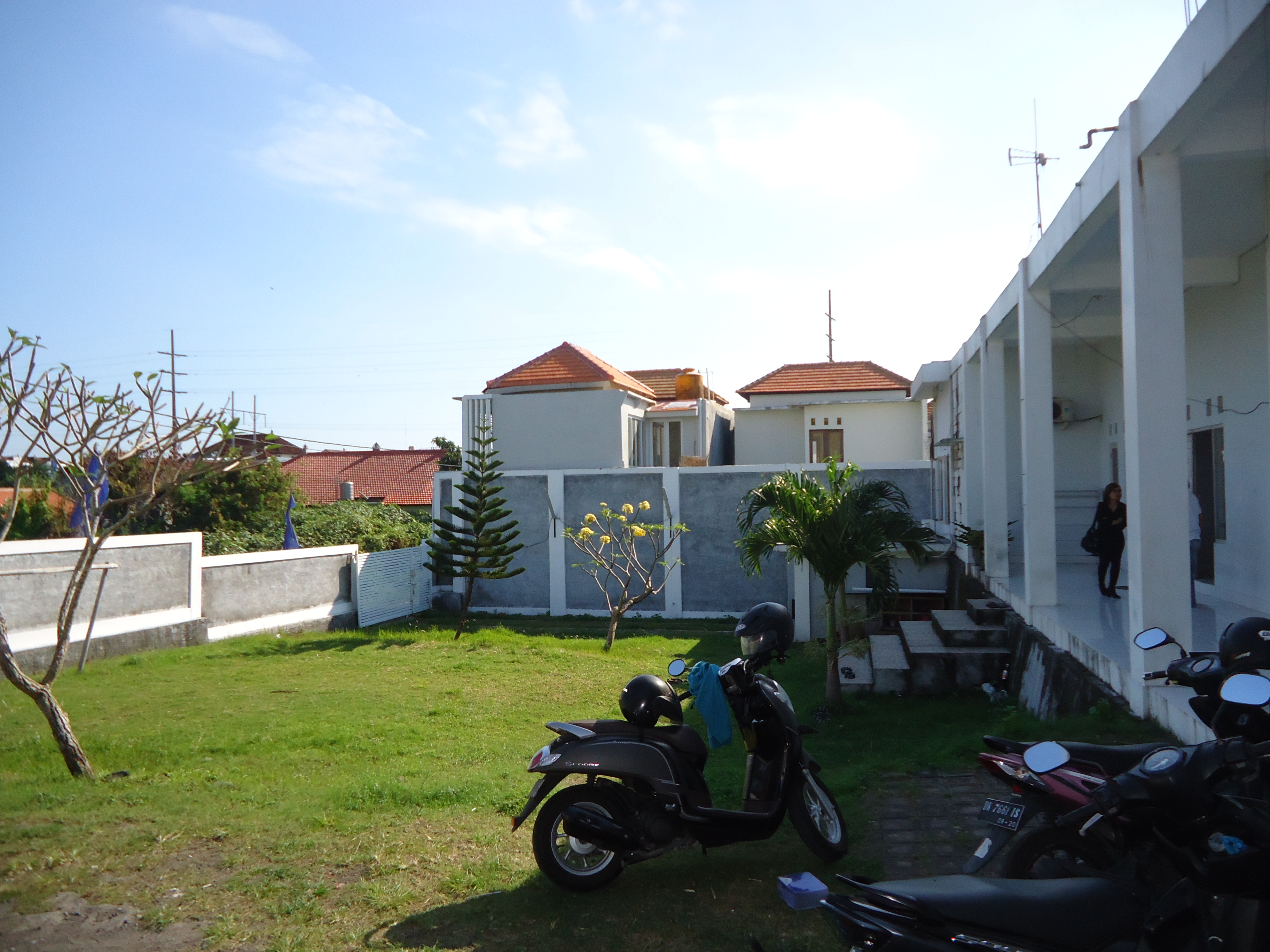 House With Large Garden Close To School In Kerobokan