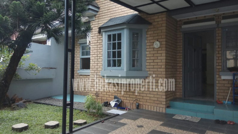DIJUAL RUMAH DUKUH BIMA, RUMAH NYAMAN LUAS DILOKASI TERBAIK SIAP HUNI.