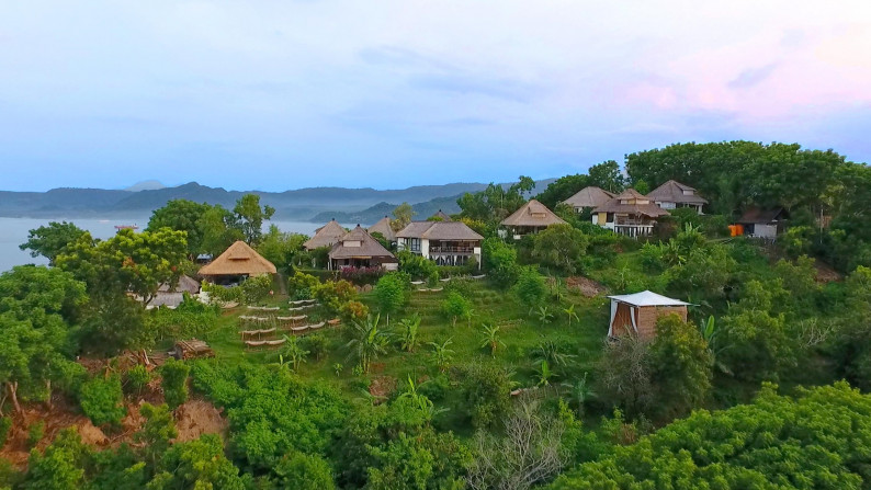 Unbloked Ocean View Villa In East Bali