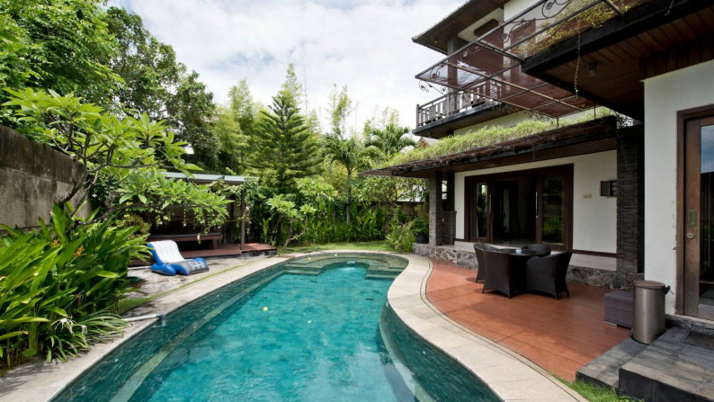 3 Bedrooms Villa In Prime Area Of Seminyak Bali