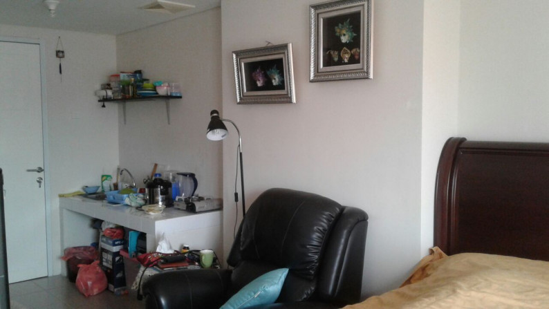 Apartemen di Bintaro Jaya Sektor 3a