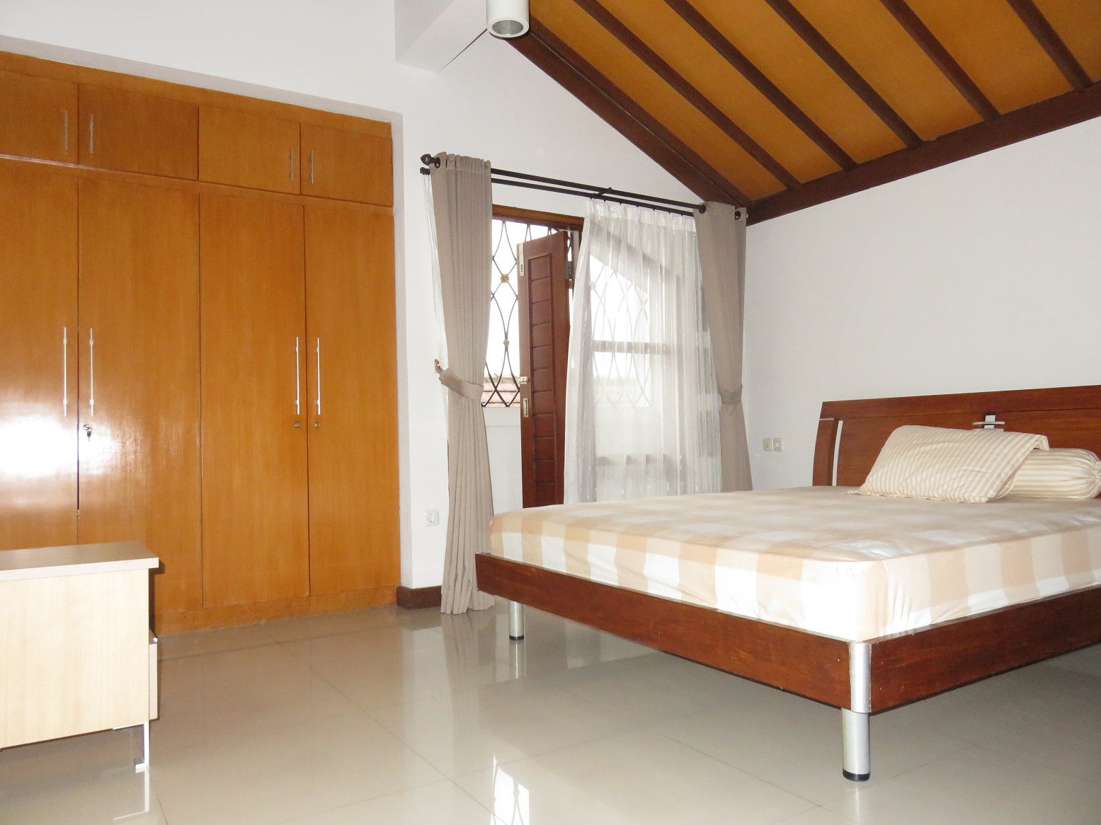 Freehold House In Expats Area Of Seminyak Close To Celebrity's Villa