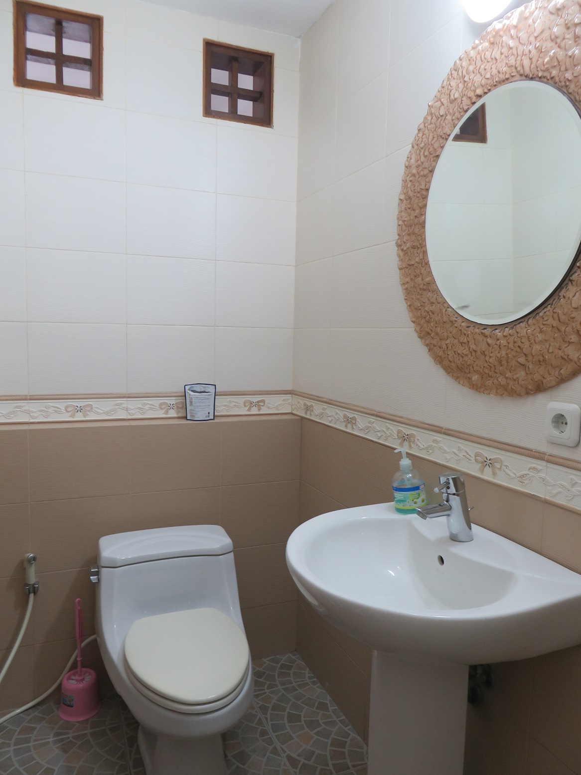 Freehold House In Expats Area Of Seminyak Close To Celebrity's Villa